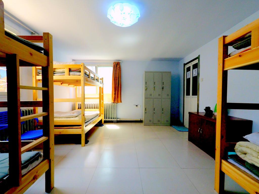 First Met Backpackers Hostel เฉิงเต๋อ ภายนอก รูปภาพ