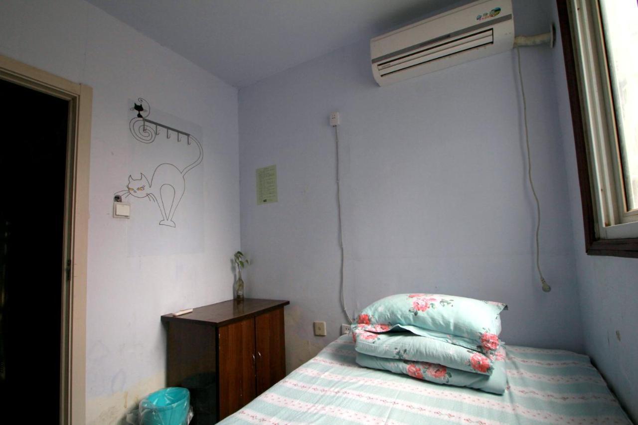 First Met Backpackers Hostel เฉิงเต๋อ ภายนอก รูปภาพ